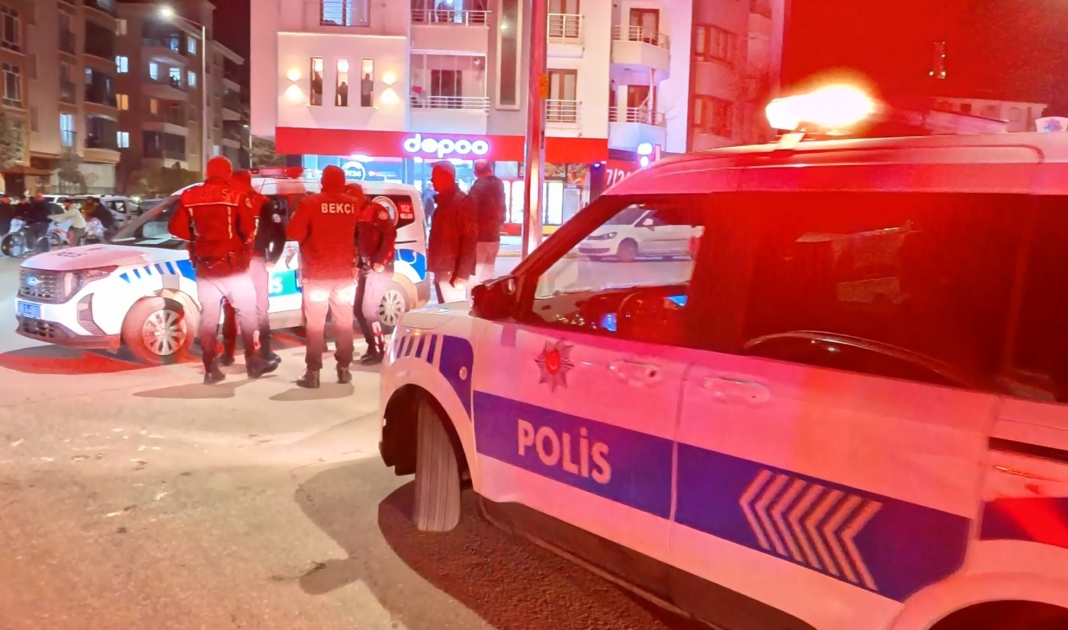 Kaza sonrası ortalık karıştı: 5 gözaltı