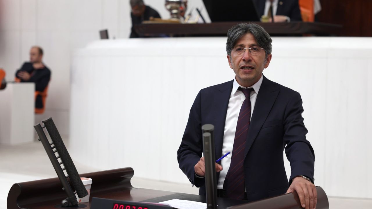 Vekil Bozan: "Üst Geçit Olsaydı 3 Gencimiz Yaşayacaktı"