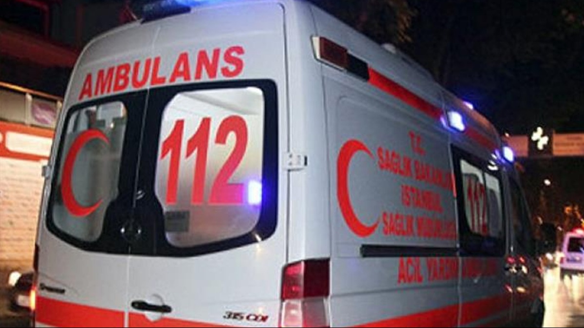 Erzurum'da 3 araçlı feci kaza: Çok sayıda yaralı var - STAR