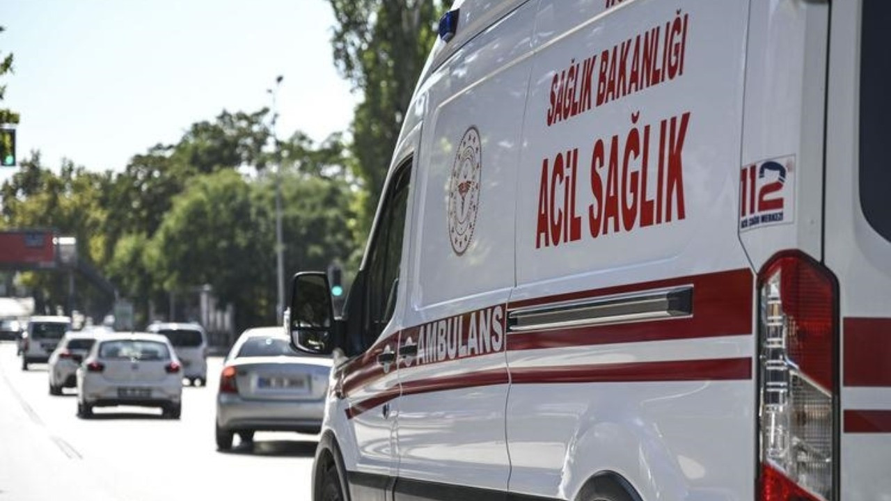İşçi servisi şarampole yuvarlandı: Yaralılar var