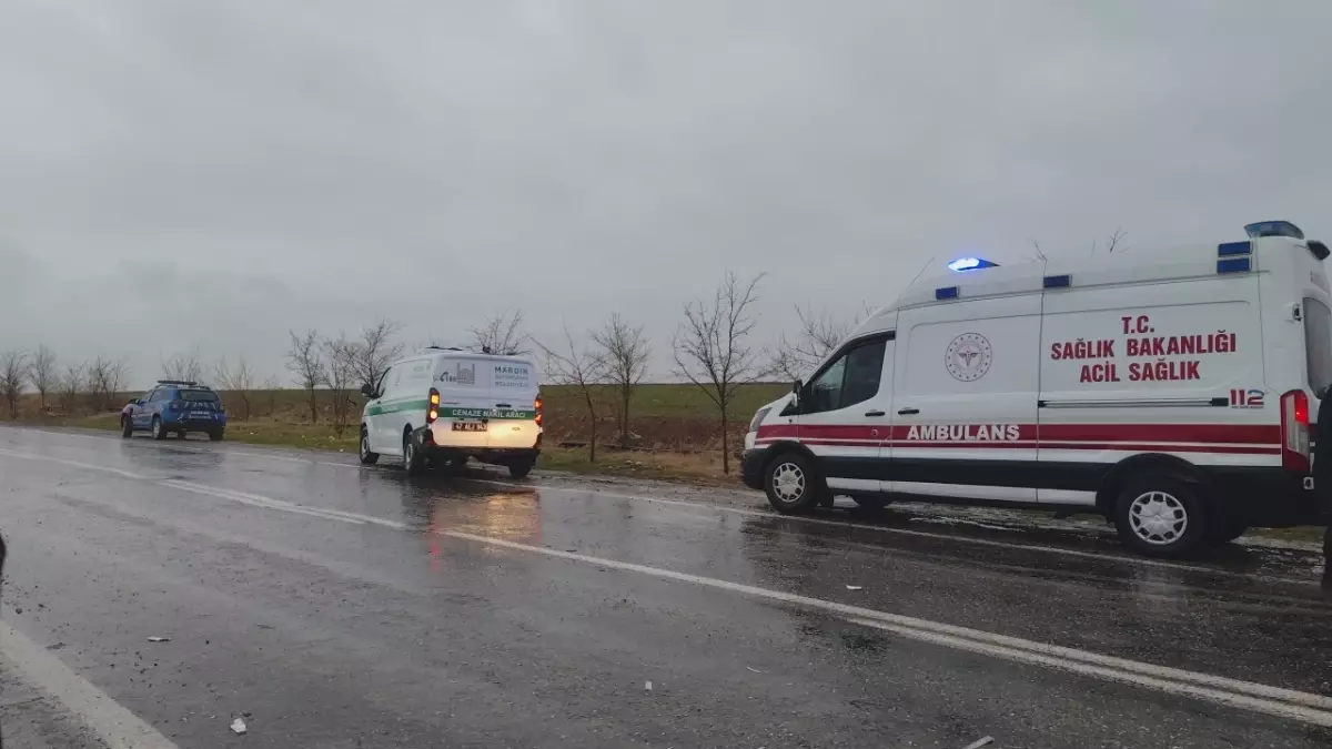 Mardin'de Trafik Kazası: 2 Ölü