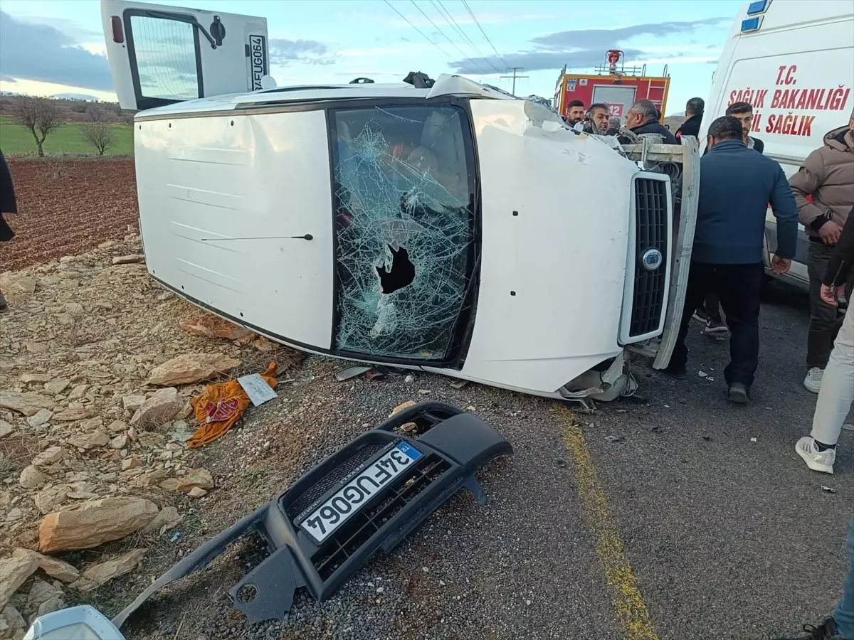 Mardin'de Trafik Kazası: 6 Yaralı