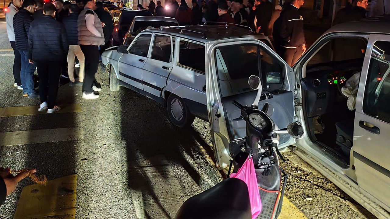 Gaziantep’te maddi hasarlı trafik kazası
