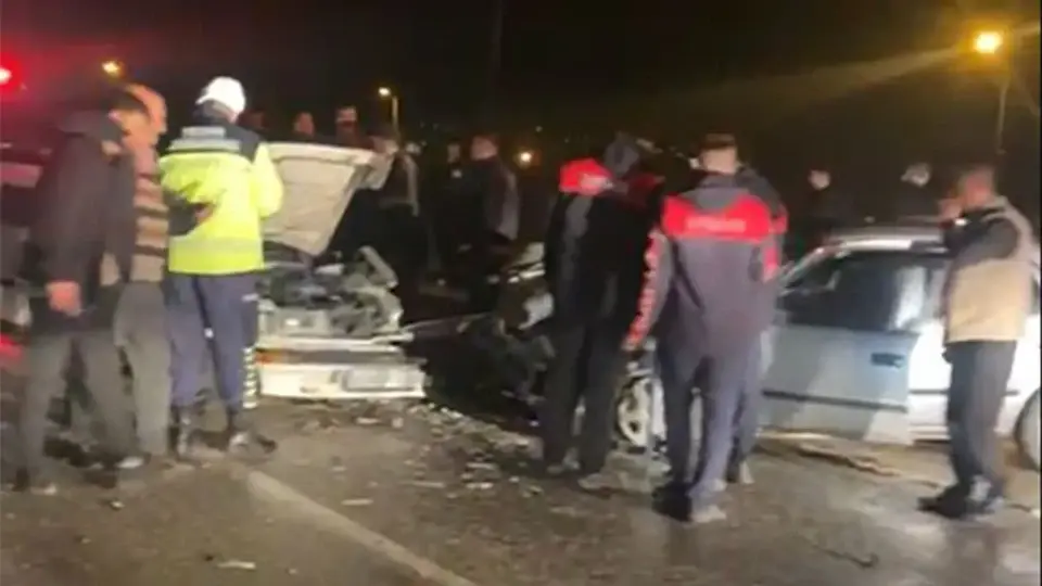 Osmaniye Düziçi’nde feci kaza: İki otomobil çarpıştı, 4 kişi hastaneye kaldırıldı