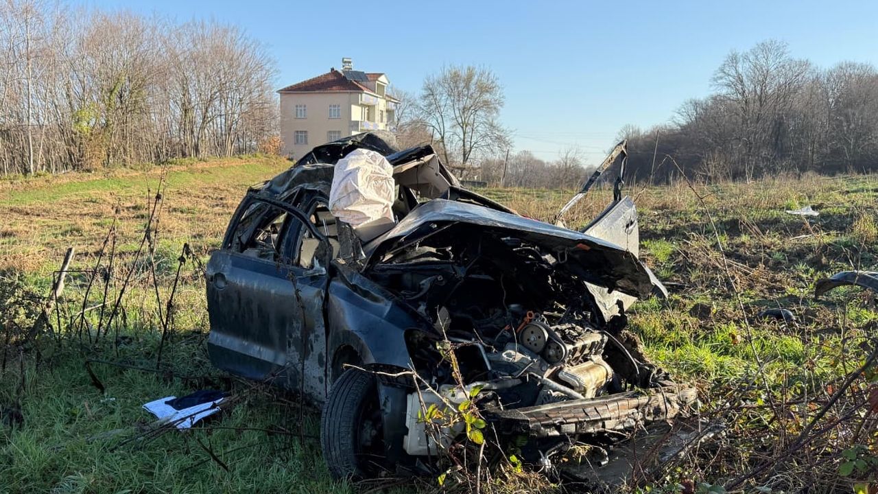 Samsun'da arabanın tarlaya devrildiği trafik kazasında 1 ölü