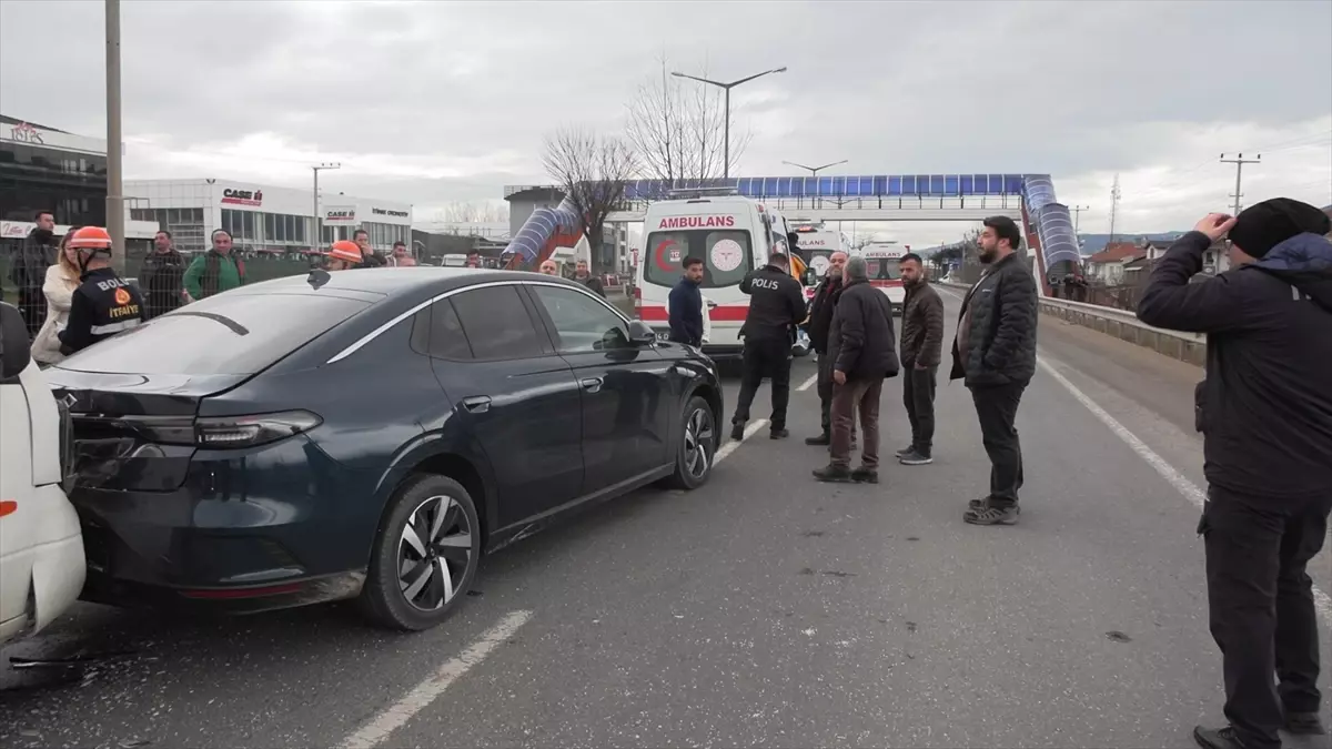 Bolu'da Zincirleme Kaza: 7 Yaralı