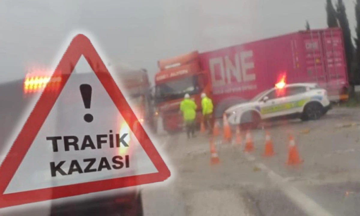 MANİSA- DENİZLİ YOLUNDA TIR YOLDAN ÇIKTI