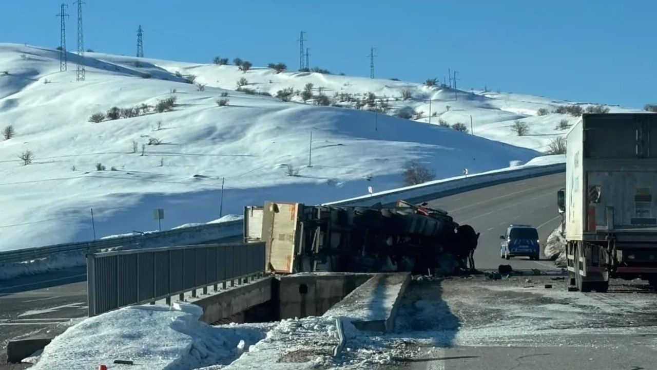Bingöl'de trafik kazası: 1 yaralı