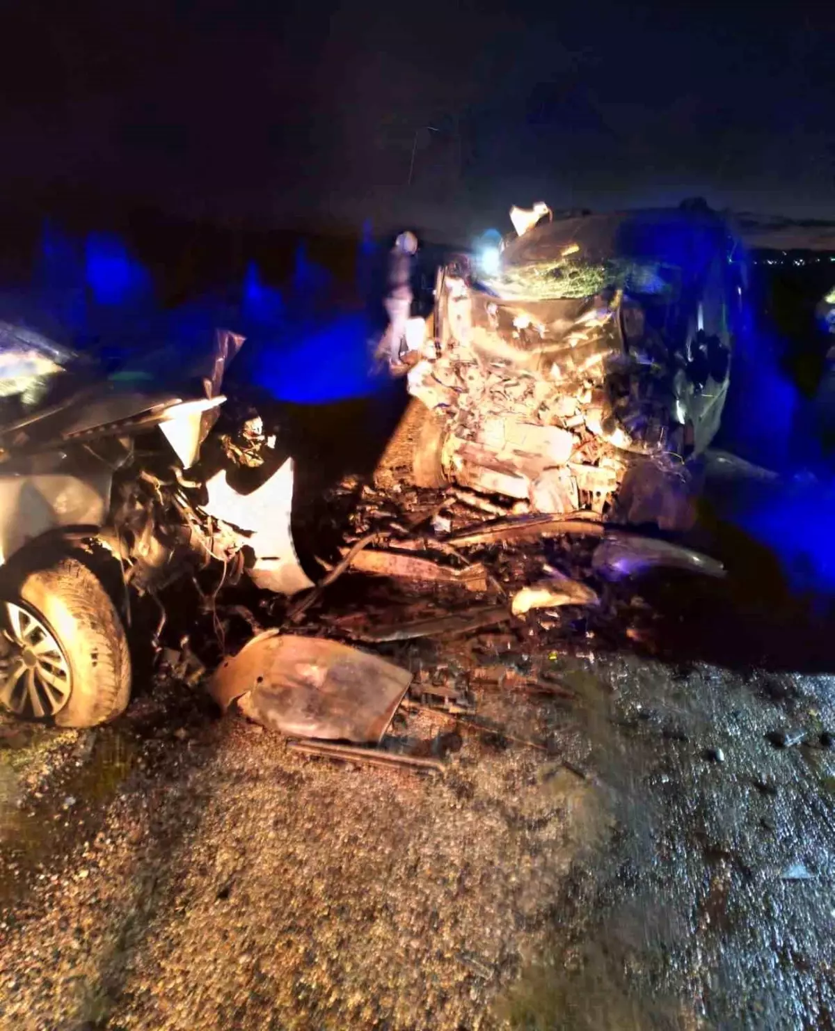 Diyarbakır'da Trafik Kazası: 3 Ölü, 3 Yaralı