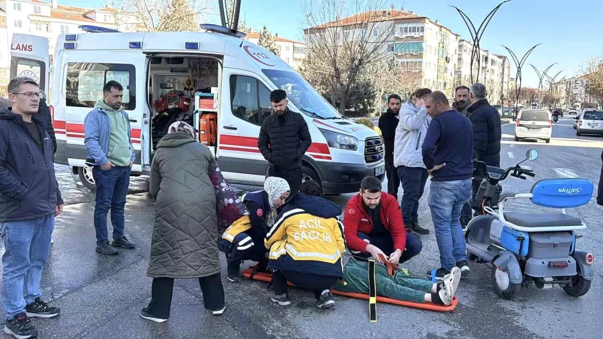 Aksaray'da Motosiklet Kazası: 4 Yaralı