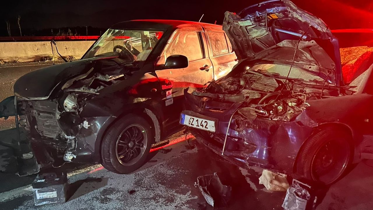 Lefkoşa’da feci kaza: İki sürücü yoğun bakımda