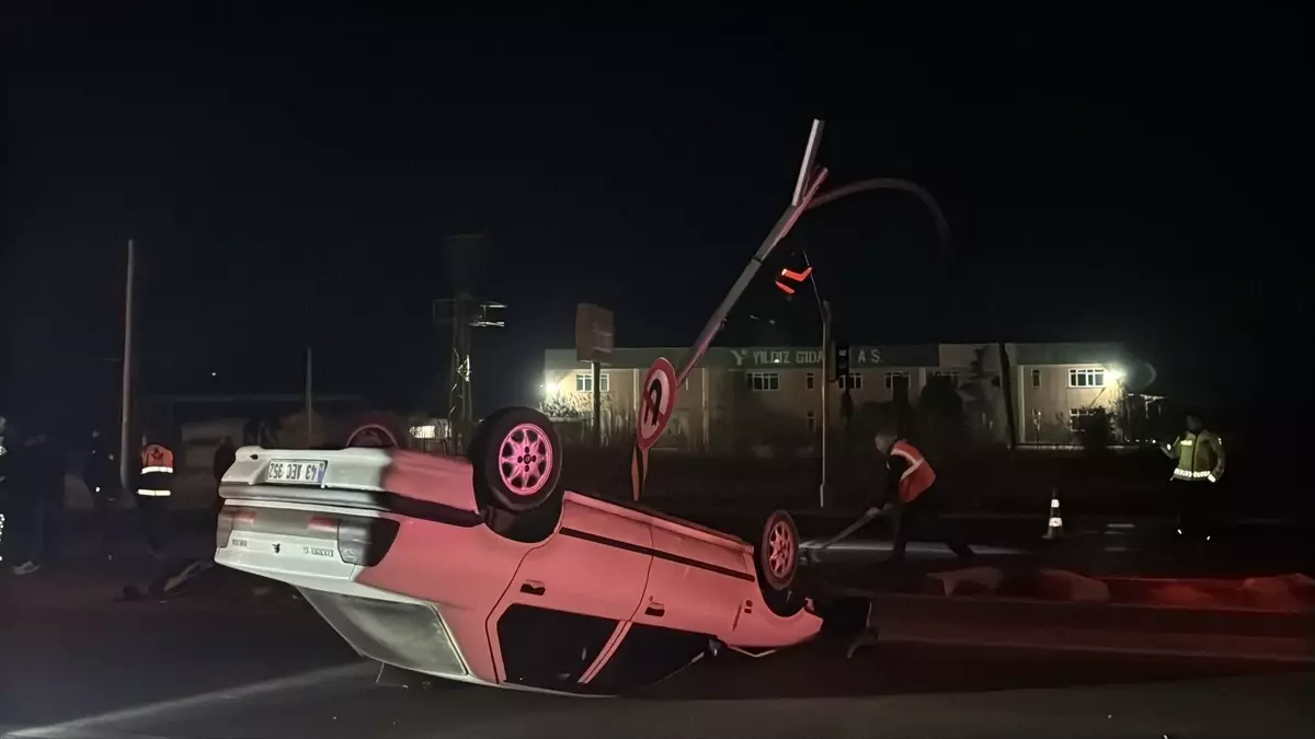 Kütahya'da Trafik Kazası: Sürücü Yaralı