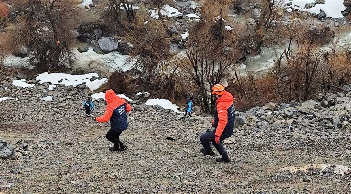 Çukurca'da Trafik Kazası: Sürücü Hayatını Kaybetti