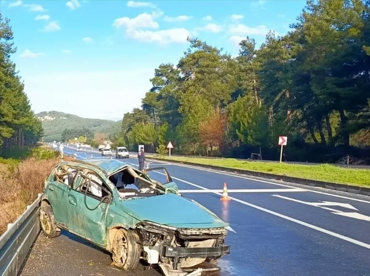 Yatağan'da Trafik Kazası: 1 Ölü, 1 Yaralı