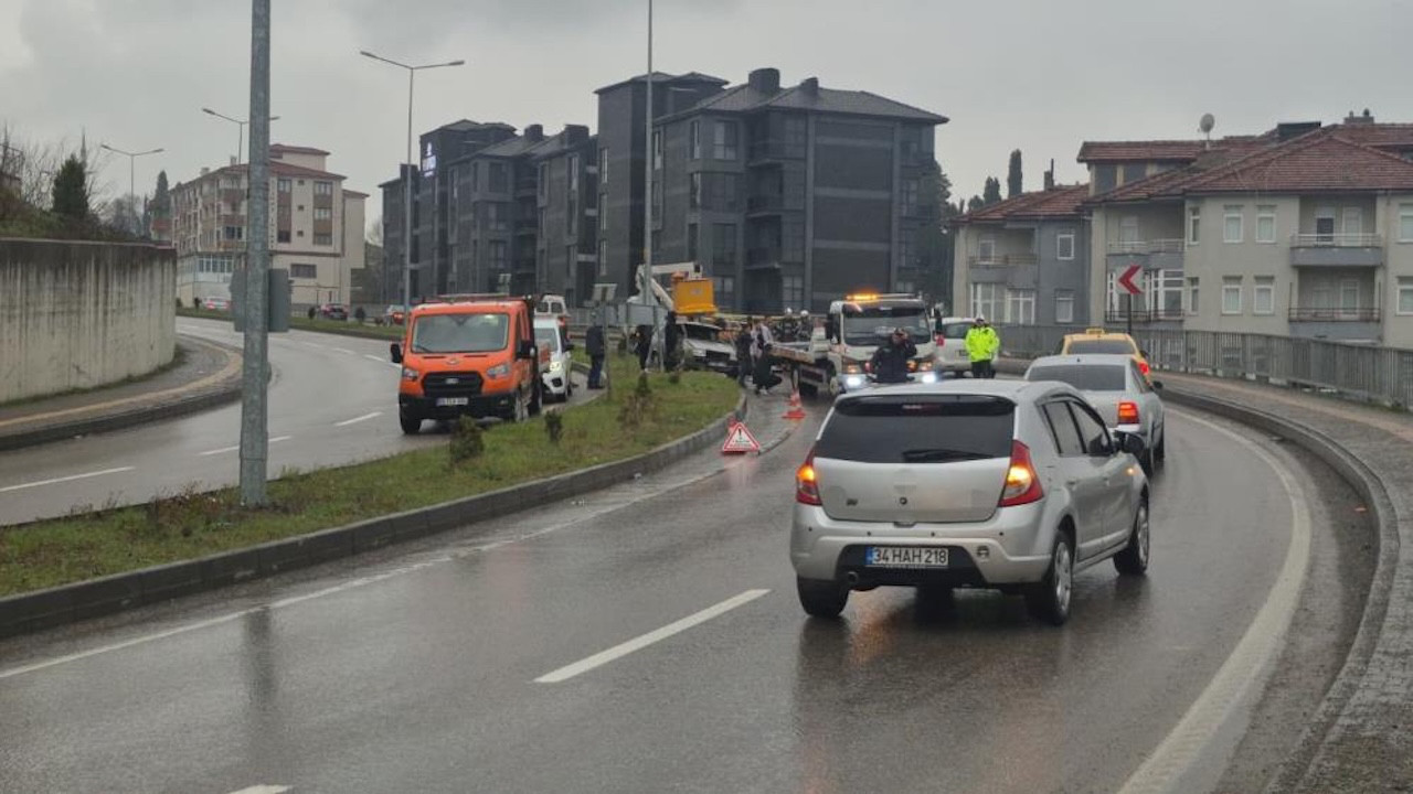 Bartın'da 4 saatte 3 kaza: Aynı cadde üzerinde 5 kişi yaralandı