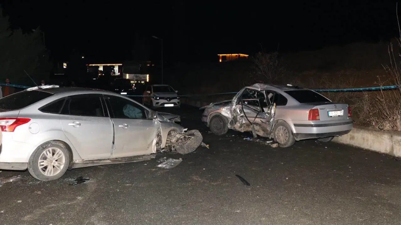 Erzurum Oltu’da trafik kazası: 5 yaralı!