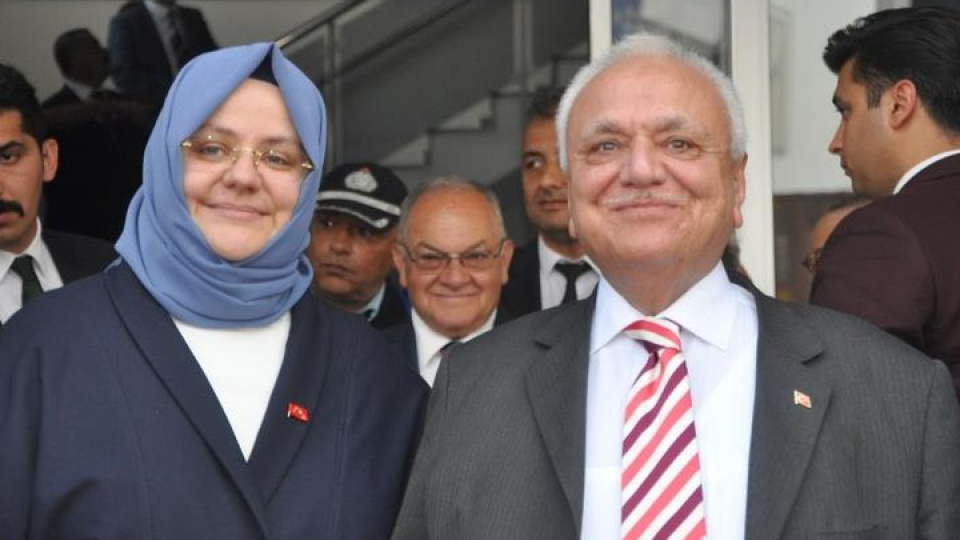 Atilla Koç ve Zehra Zümrüt Selçuk yaralandı: Korkunç kaza!