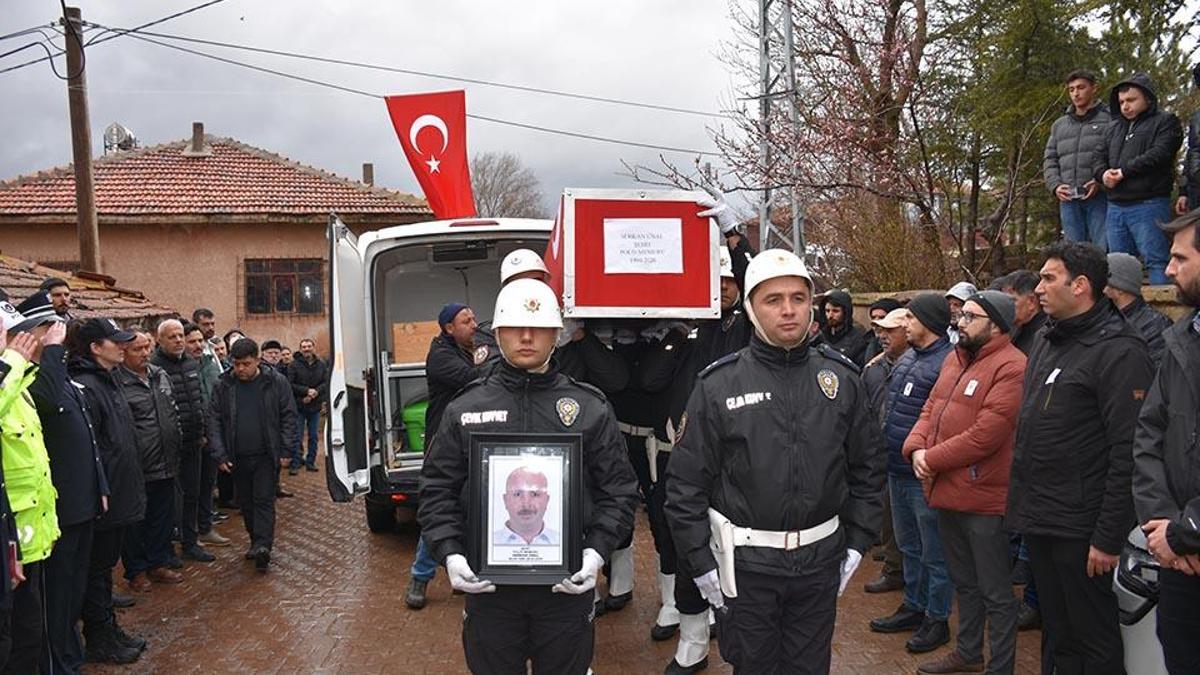 Kaza şehidi polis memuruna son görev