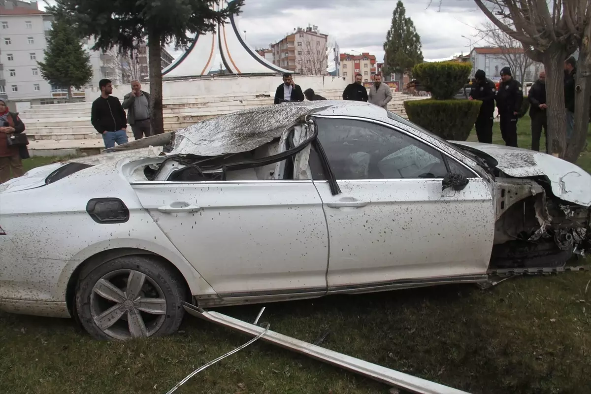 Beyşehir'de Trafik Kazası: Sürücü Yaralandı