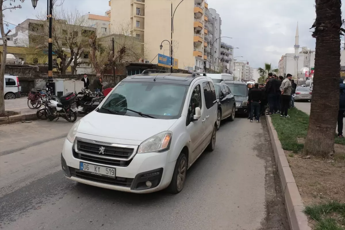 Cizre'de Zincirleme Trafik Kazası: 1 Yaralı