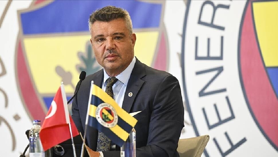 Fenerbahçe Kulübü Başkanı Sadettin Saran, trafik kazası geçirdi