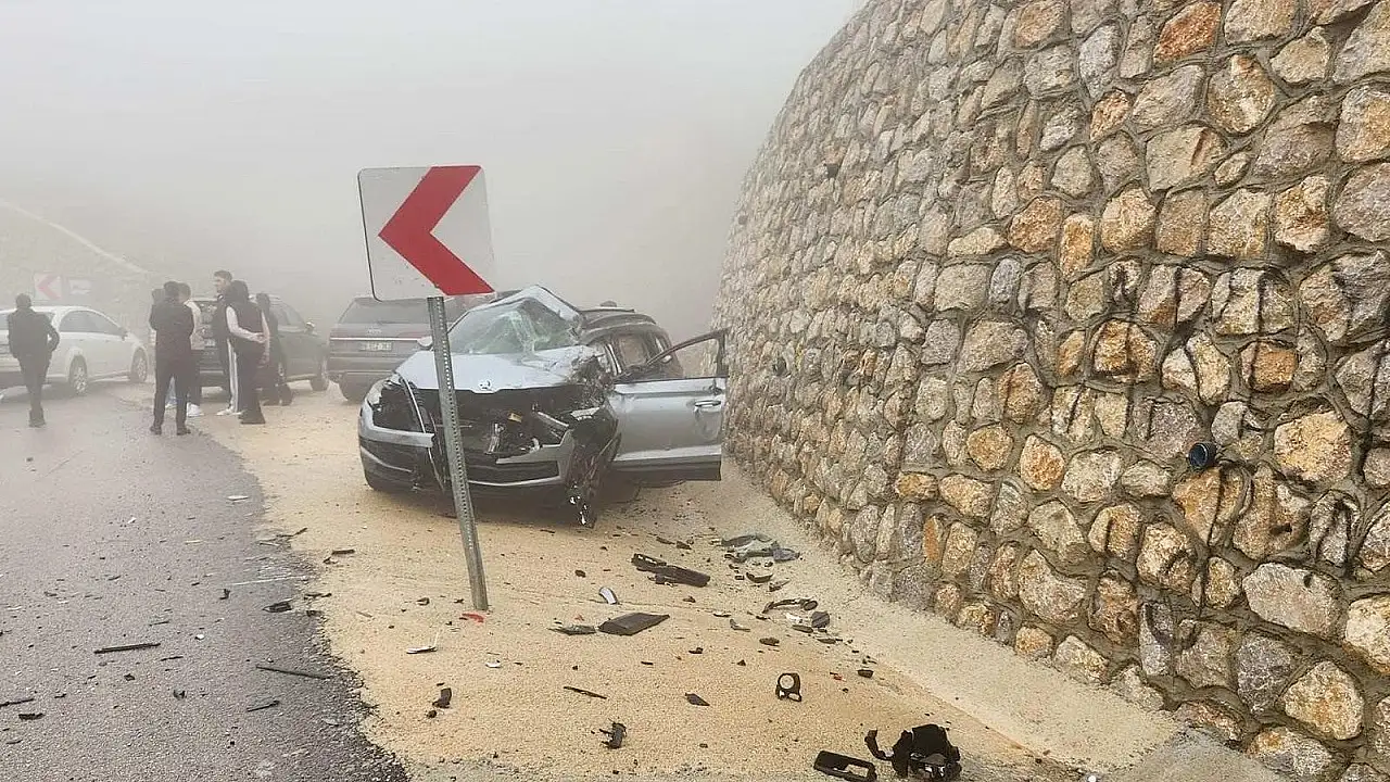 Konya-Antalya karayolunda feci kaza: 1 ölü, 3 yaralı
