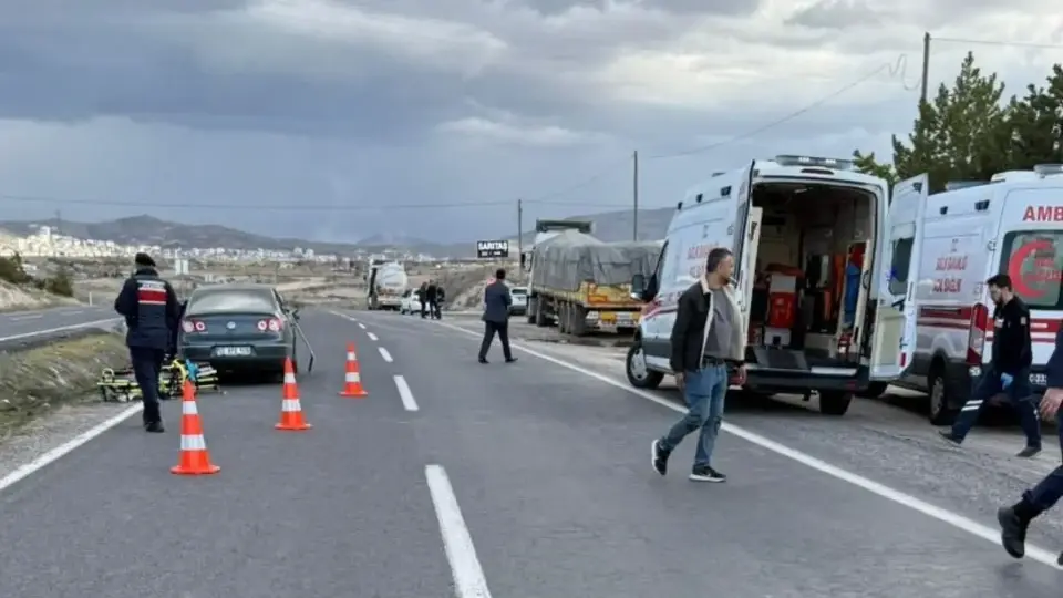 Nevşehir’de feci kaza! TIR ile otomobil çarpıştı: İki yaşındaki çocuk hayatını kaybetti | YEREL HABERLER