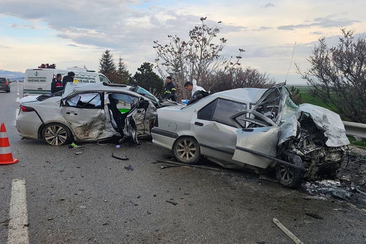 Sivrihisar'da Feci Trafik Kazası