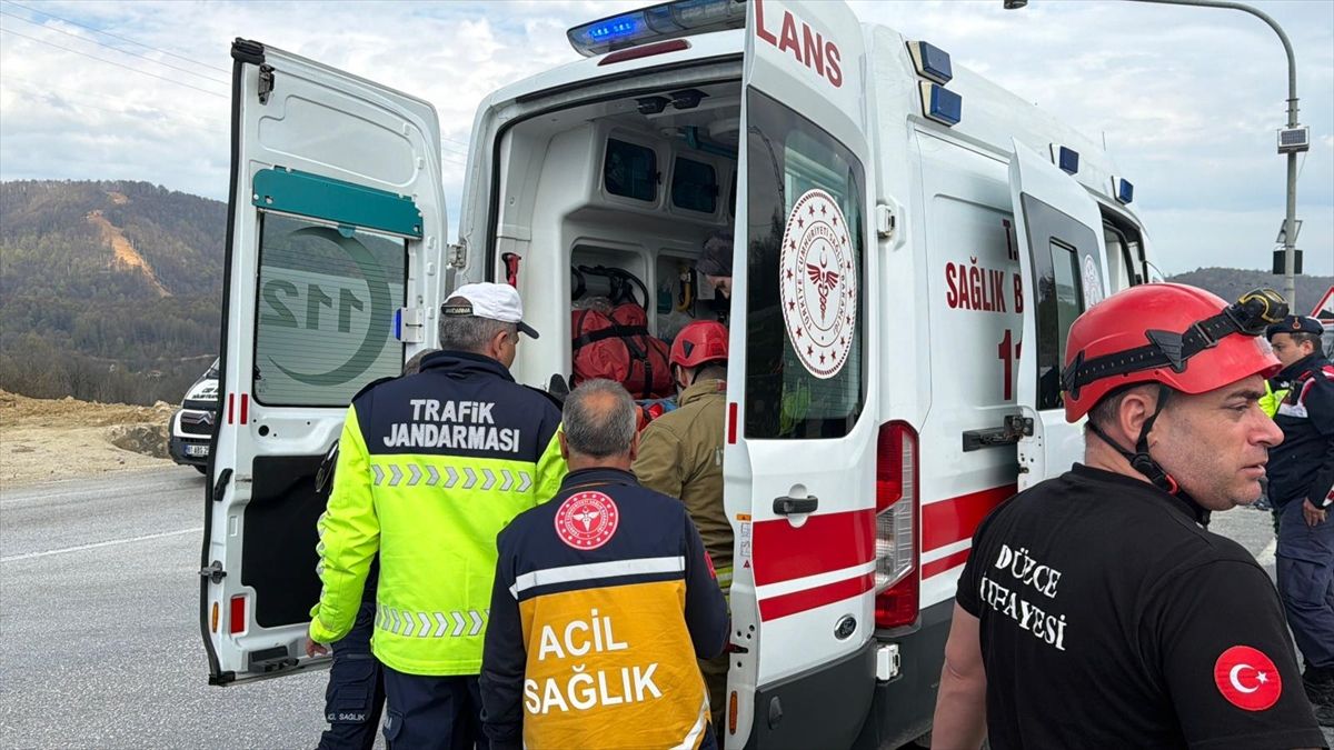 Düzce'de Trafik Kazası: Sürücü Hayatını Kaybetti