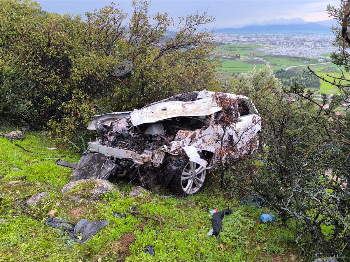 Gaziantep'te Trafik Kazası: Sürücü Hayatını Kaybetti