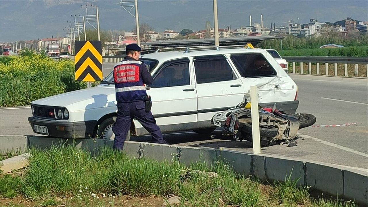 İzmir Ödemiş'te otomobille motosikletin çarpıştığı trafik kazasında 1 ölü