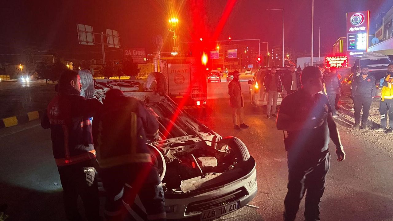 Van'da trafik kazası: Yaralı var...