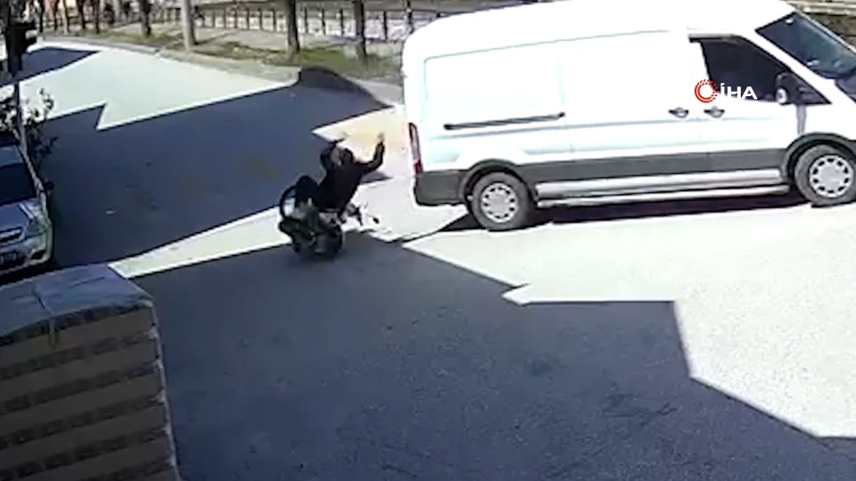 Kastamonu'da trafik kazası: Motosiklet sürücüsü yola savruldu