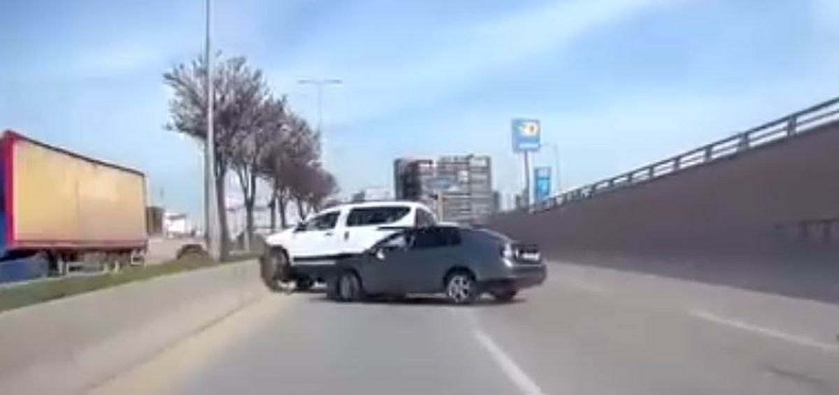 Ankara'da Trafik Kazası