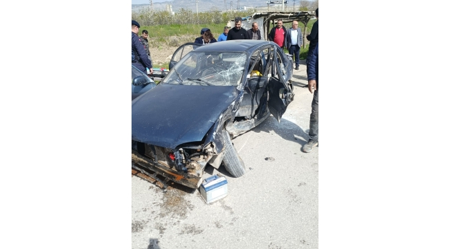 Çankırı- Ankara Karayolu Hisarcıkkayı Köyü Kavşağında Trafik Kazası 4 Yaralı