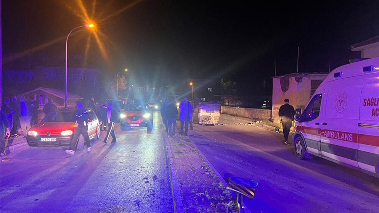 İstasyon Caddesinde Trafik Kazası 5 Yaralı