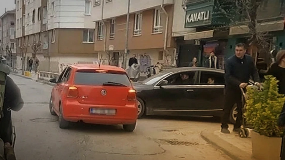 Eskişehir'de trafik kazası: Çarpışan otomobiller kullanılamaz hale geldi | ESKİŞEHİR HABERLERİ