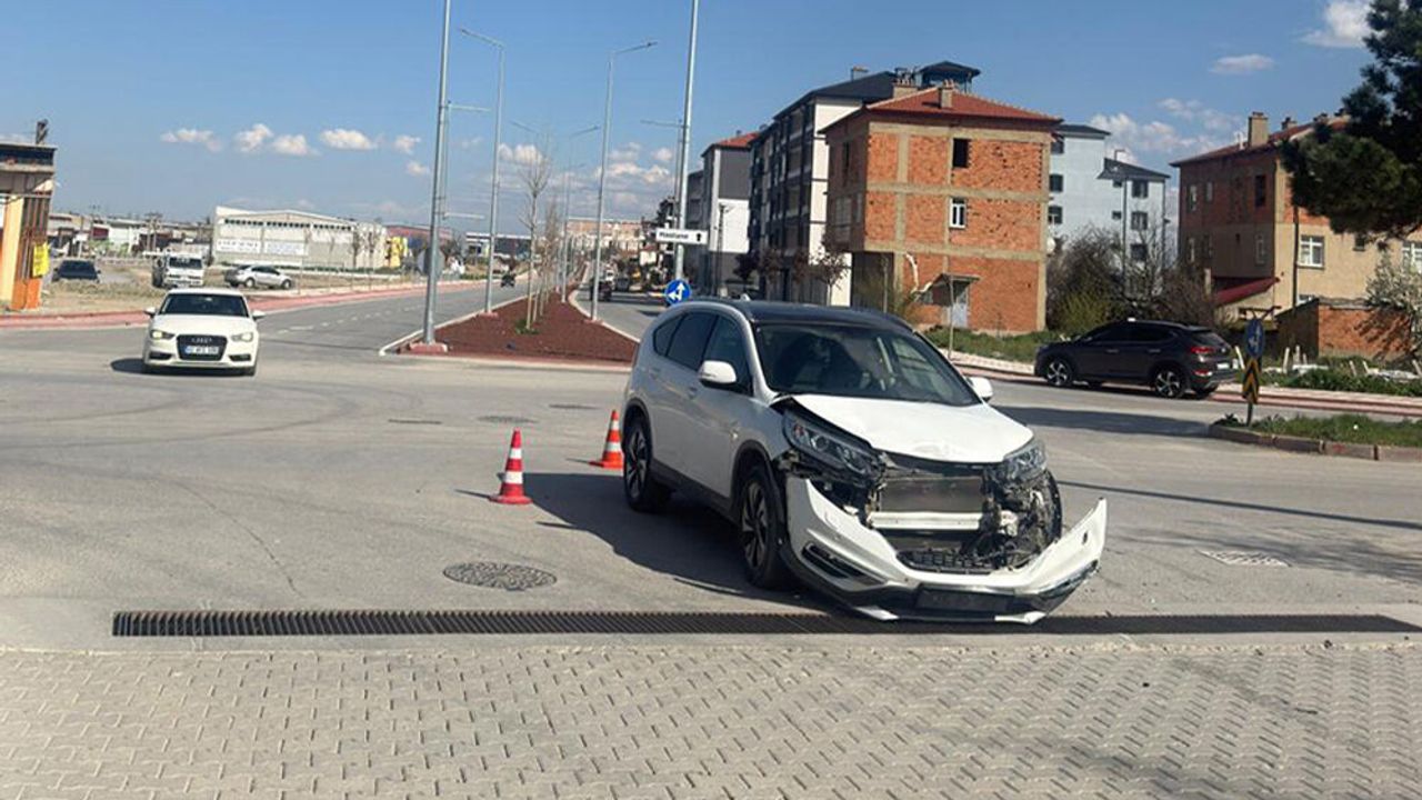 Seyran Mahallesi'nde Kaza: 1 Kişi Yaralandı