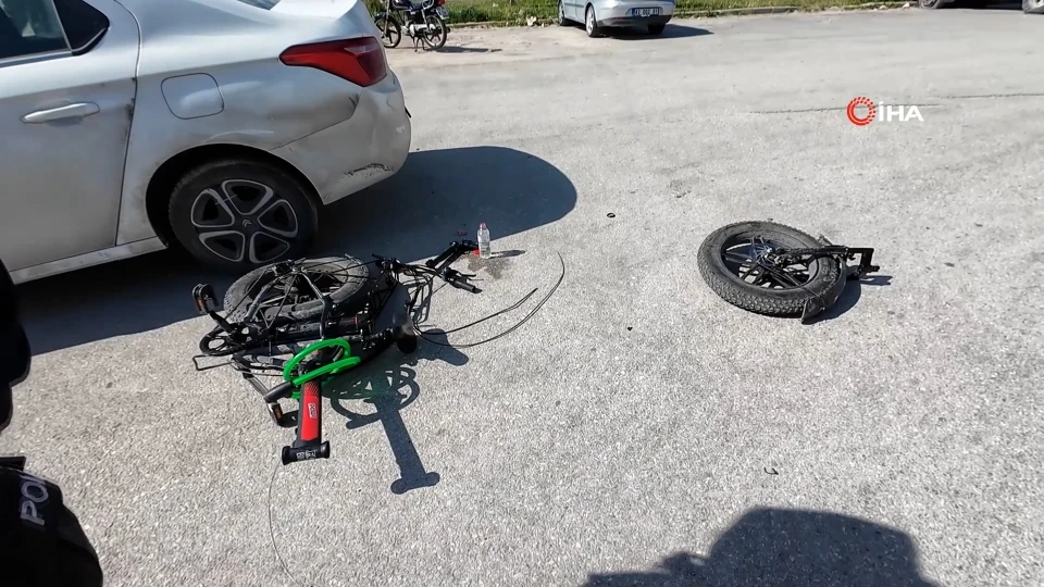 Tabduk Emre Mahallesi'nde kaza: 13 yaşındaki elektrikli bisiklet sürücüsü yaralandı