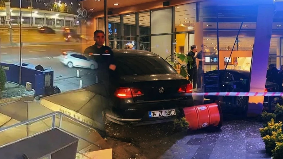 Bakırköy'de Trafik Kazası: D-100 Karayolu'nda kontrolden çıkan araç kafeye girdi, 6 kişi yaralandı | Gündem Haberleri