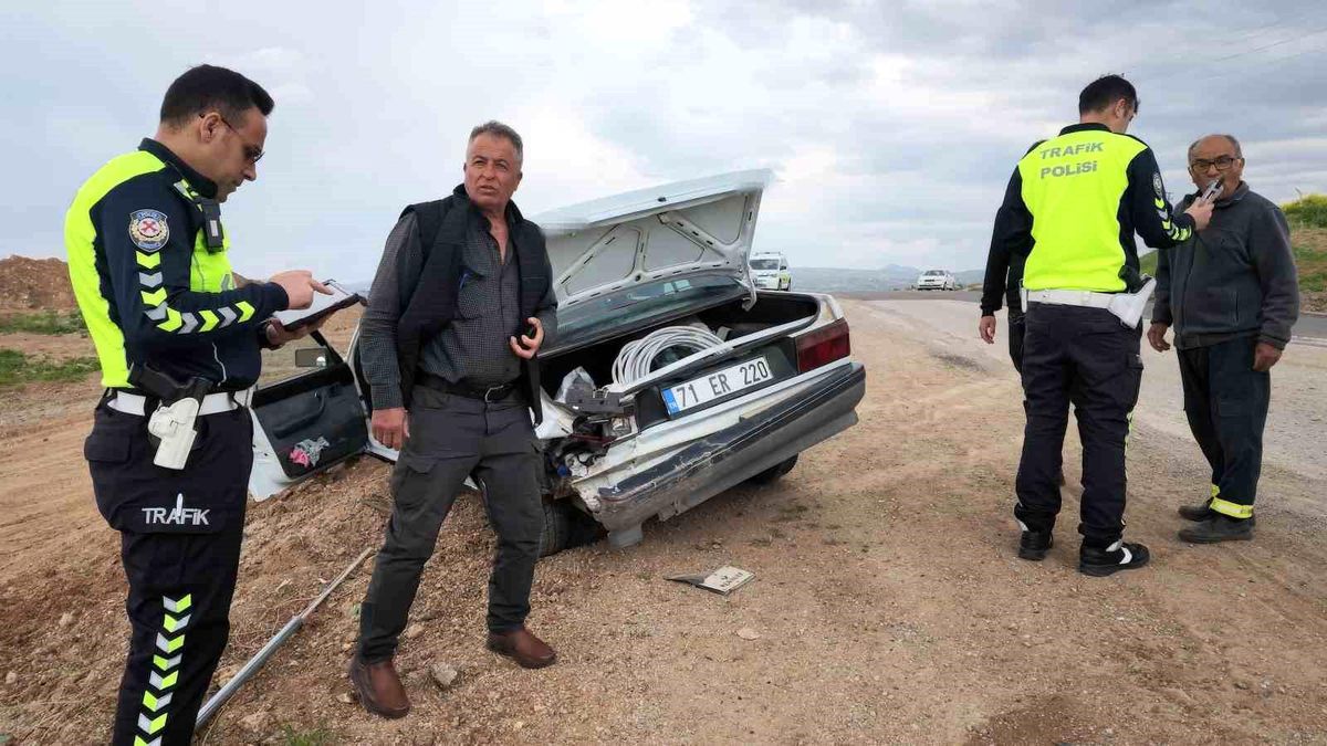 Kırıkkale'de Trafik Kazası: 2 Yaralı
