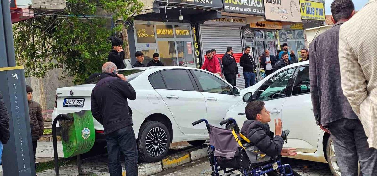 Muş'ta Trafik Kazası: Yaralı Yok