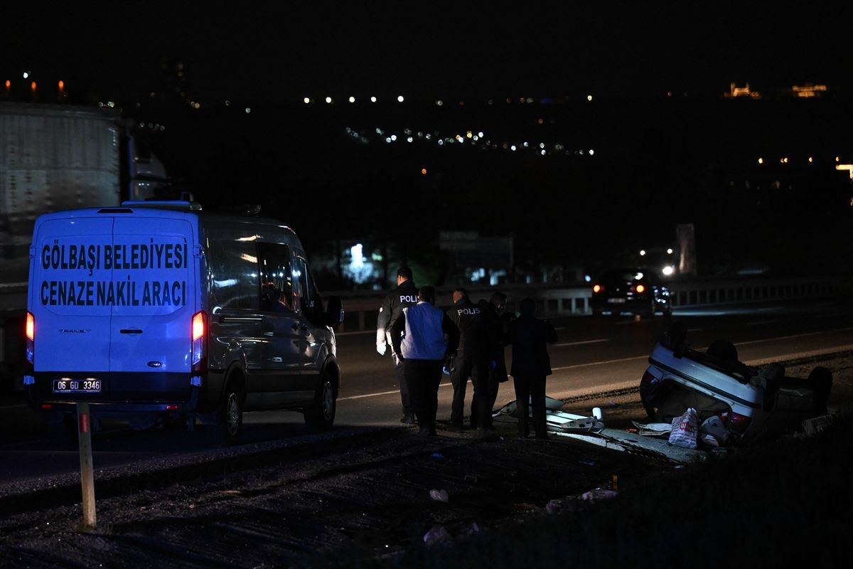 Gölbaşı'nda Trafik Kazası: 1 Ölü, 2 Yaralı