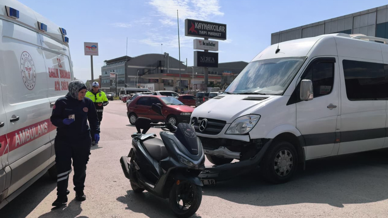 İnegöl’de korkunç kaza: Motosikletteki baba ile kızı savruldu