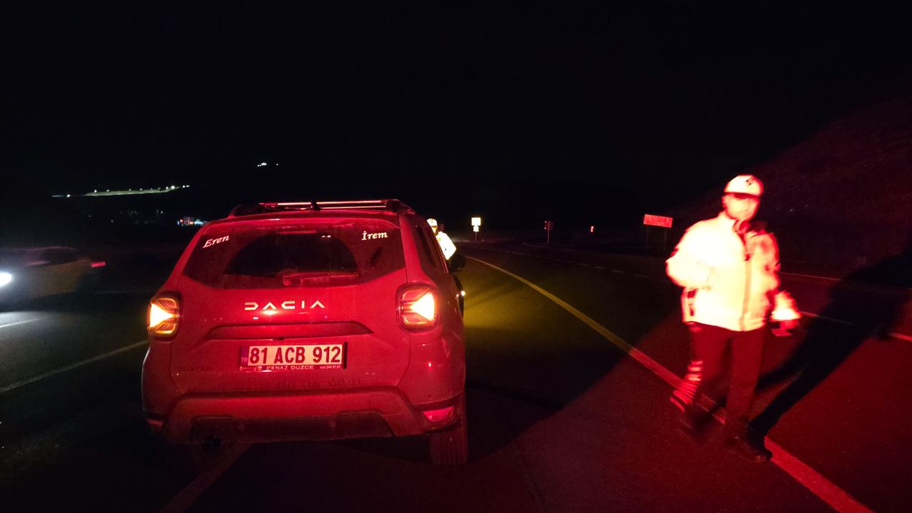 Bingöl’de trafik kazası: Otomobil yayaya çarptı, 1 ağır yaralı
