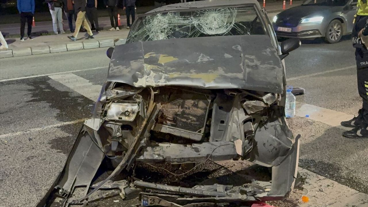 SON DAKİKA: Yozgat’ta zincirleme trafik kazasında 1’i ağır 7 yaralı
