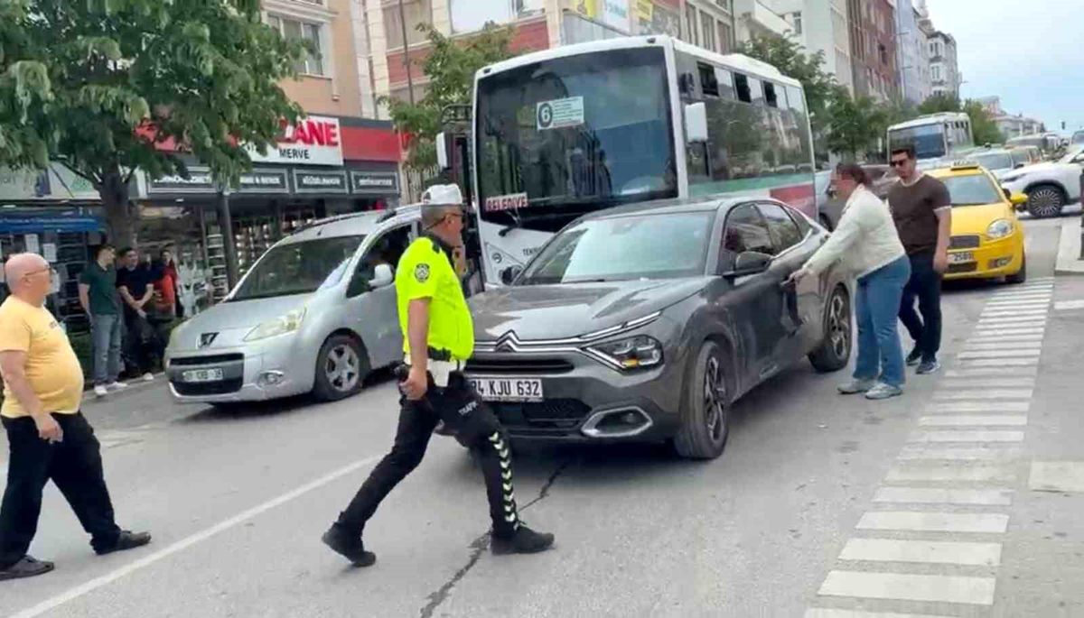 Çerkezköy'de Maddi Hasarlı Kaza
