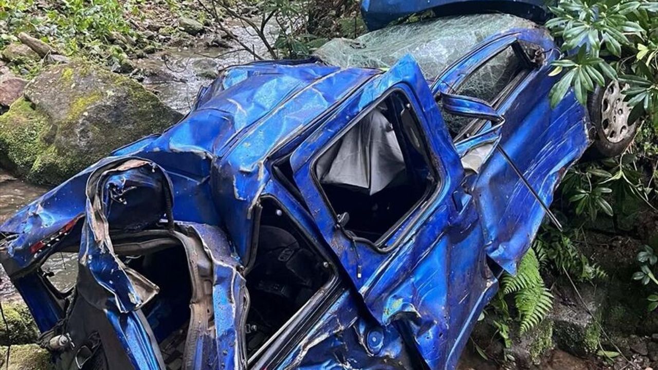 Giresun Espiye’de trafik kazası: 1'i ağır 4 yaralı