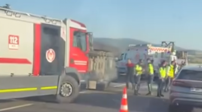 Menemen 'de feci kaza: Dayı ve yeğen hayatını kaybetti