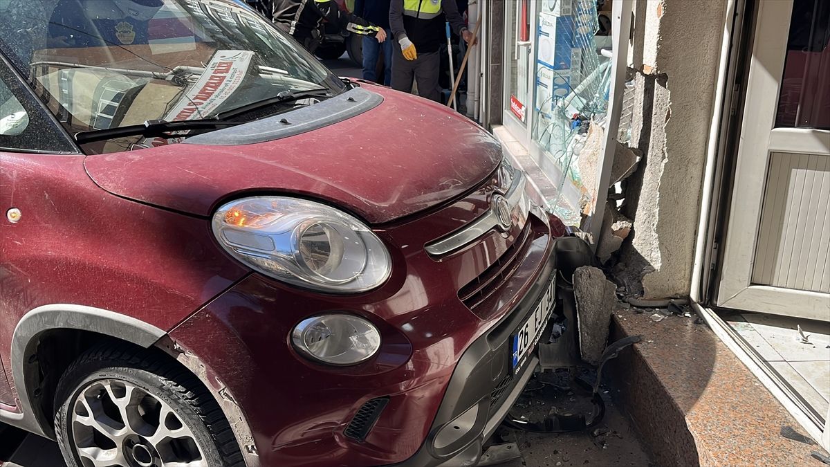 Eskişehir'de Trafik Kazası: Sürücü Tutuklandı